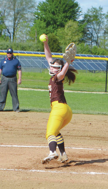 <p>Western Brown’s Lexi Sutton delivers a pitch.</p>