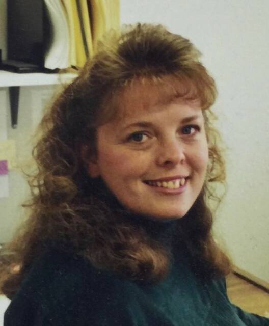 131936319_web1_Monica-Ernst